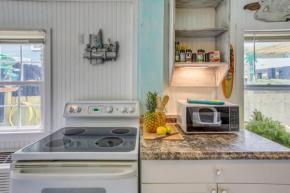 Murrells Inlet Apartment with Direct Beach Access!